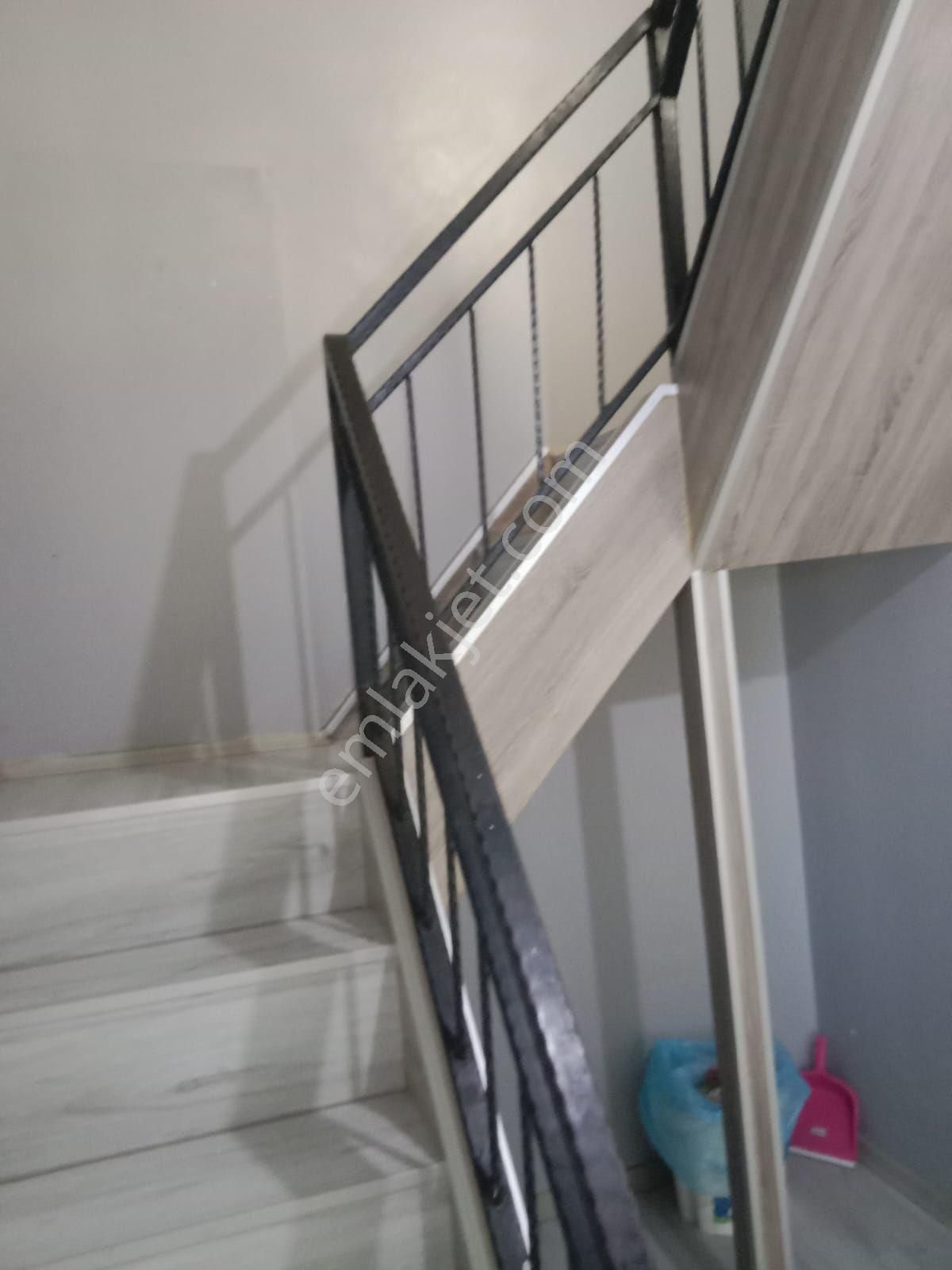Fevzi Çakmak Mahallesi'nde 4+1 Kiralık Dubleks Daire