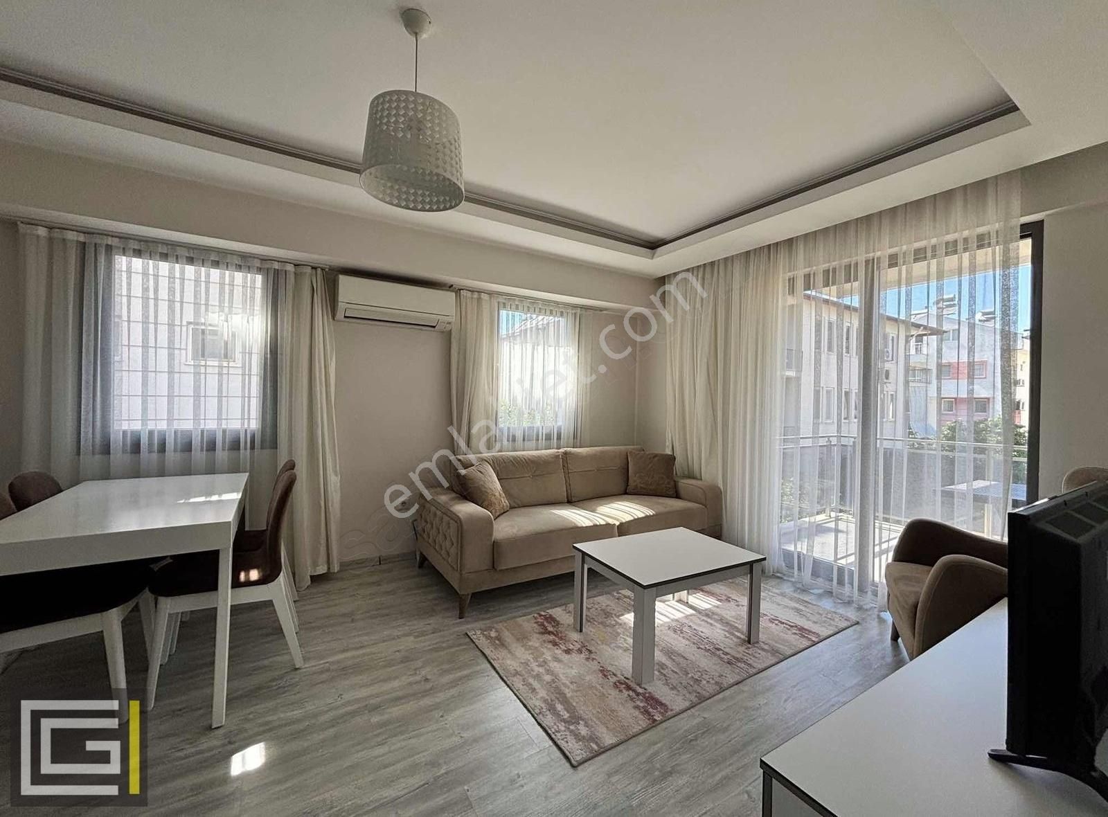Birinci Sınıf Eşyalı1+1ara Kat Avm Karşısında Uzun Dönem Kiralık