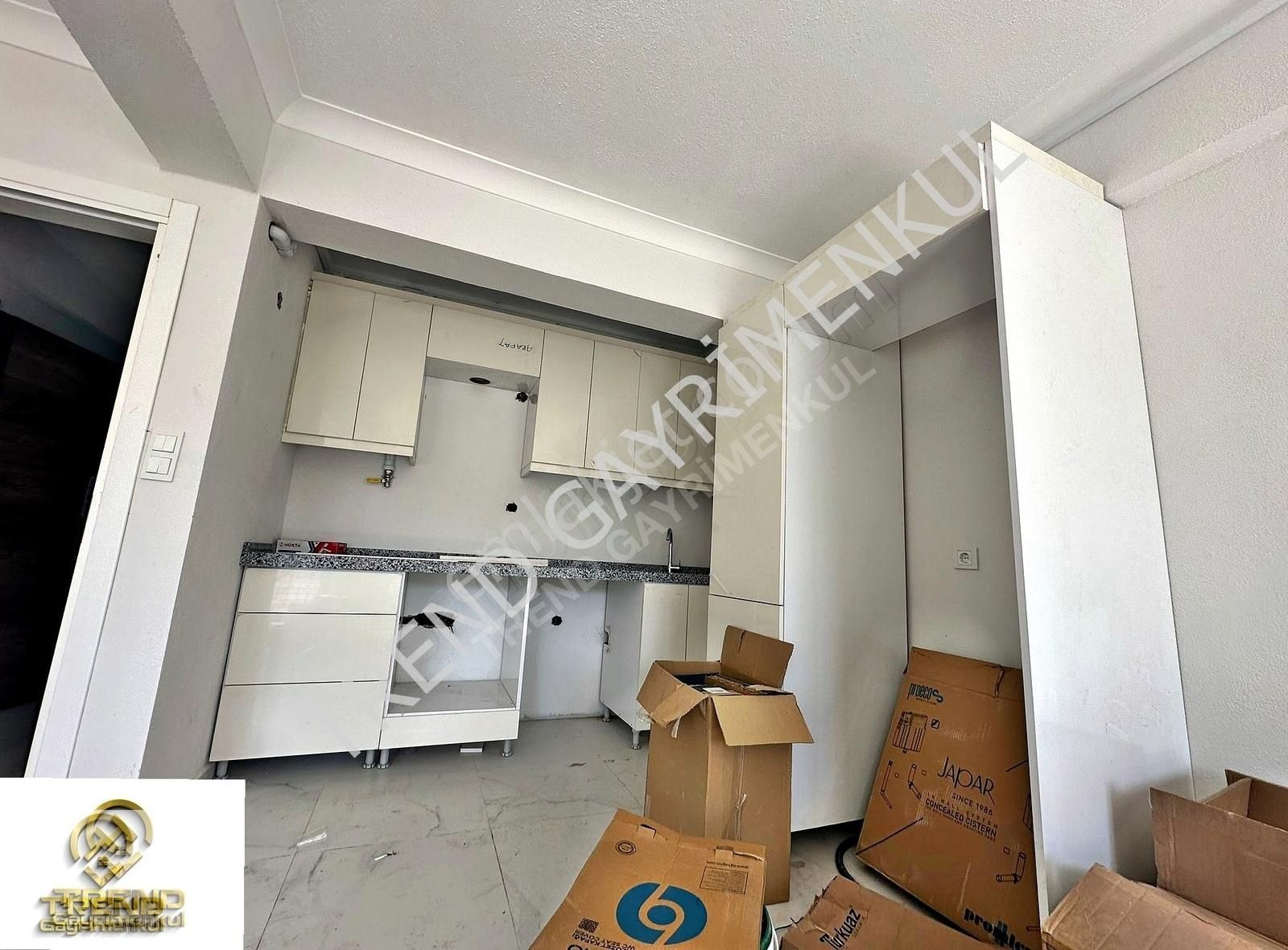 Trend Emlaktan İç Dış Kara Sıvalı Lüx Kiralık Daireler
