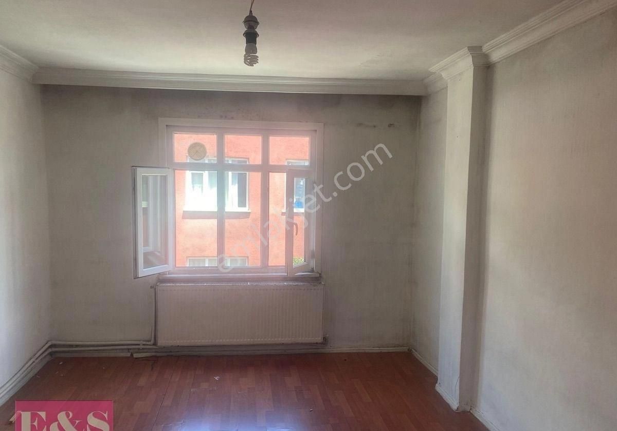 Es Gayrimenkul Esenlerde Kiralık Daire