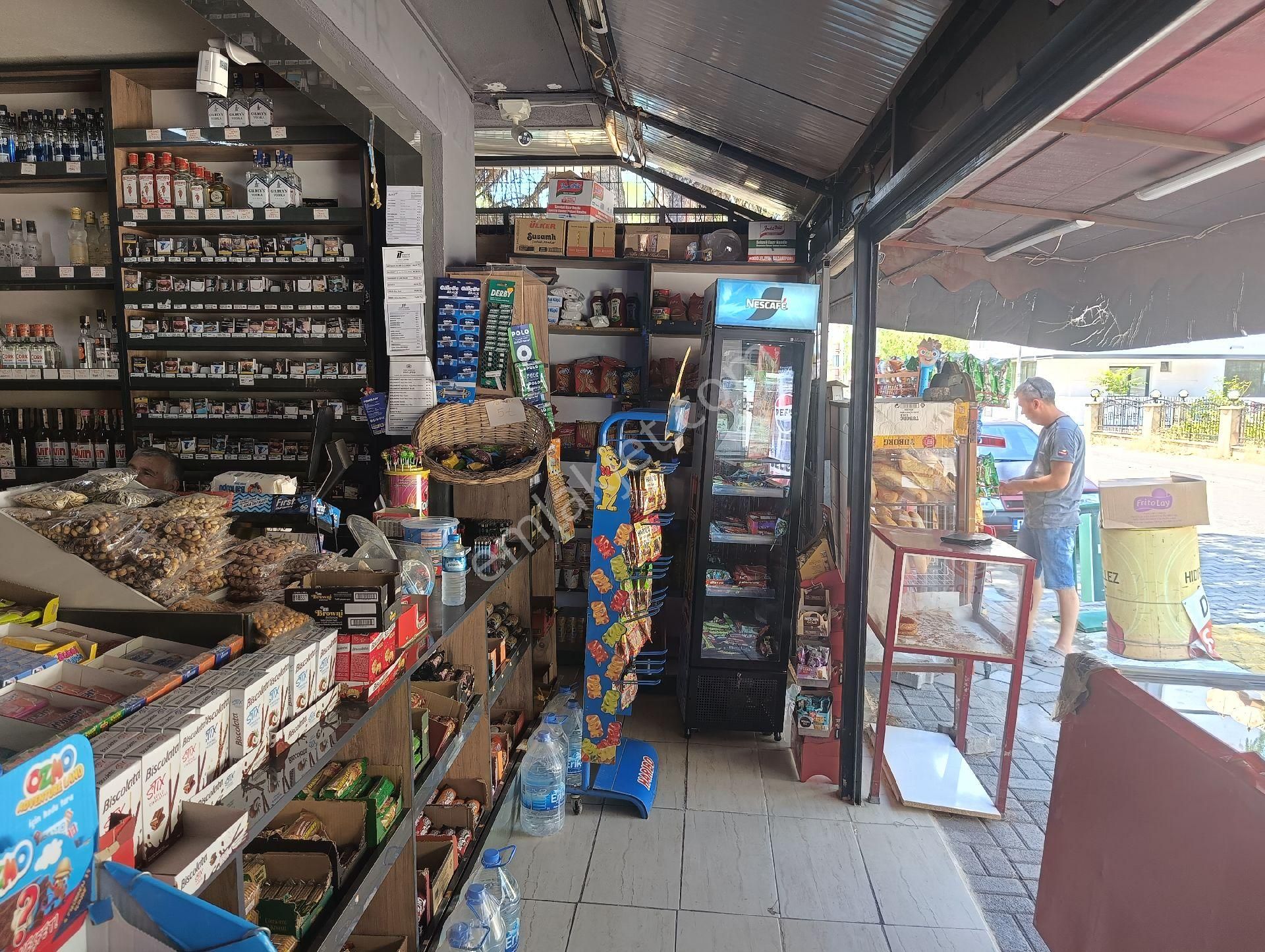 Burhaniye Merkez'de Devren Satılık Tekel Bayii - Görsel 6