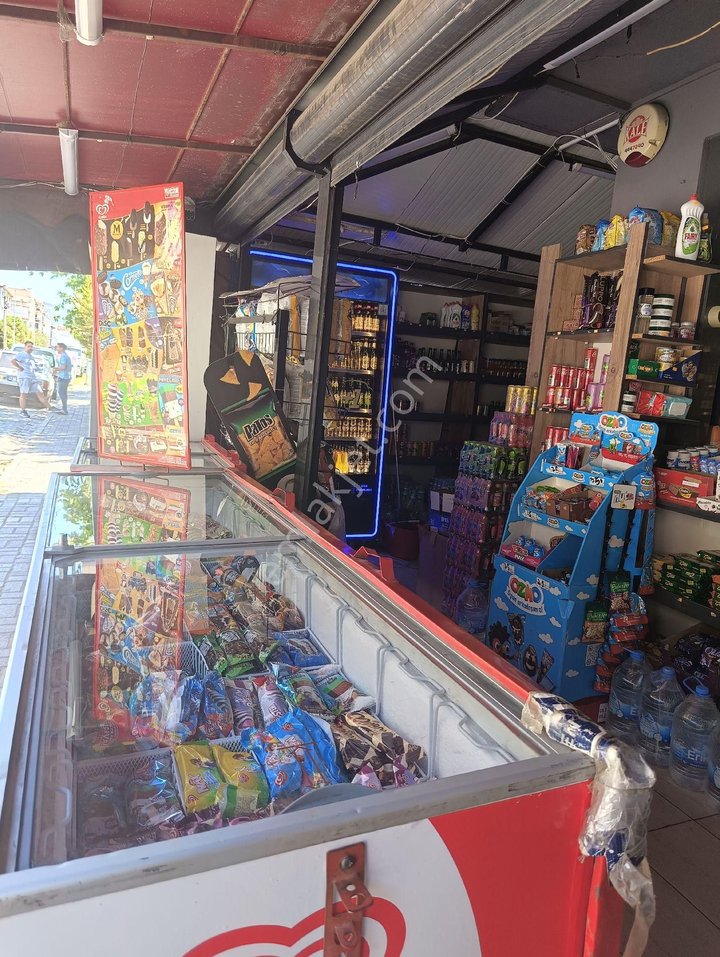 Burhaniye Merkez'de Devren Satılık Tekel Bayii - Görsel 5