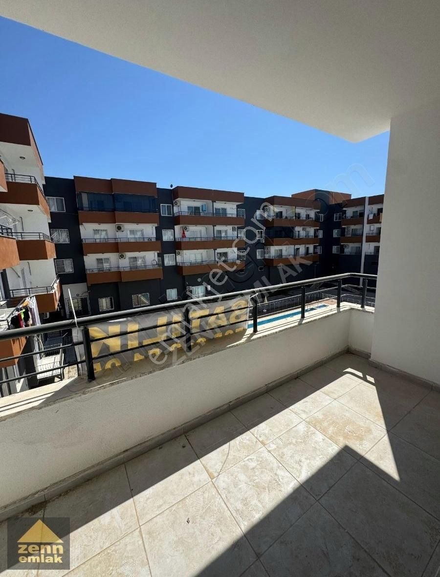 Mersin Erdemli Kocahasanlıda Denize 300 Metre Satılık 1+1