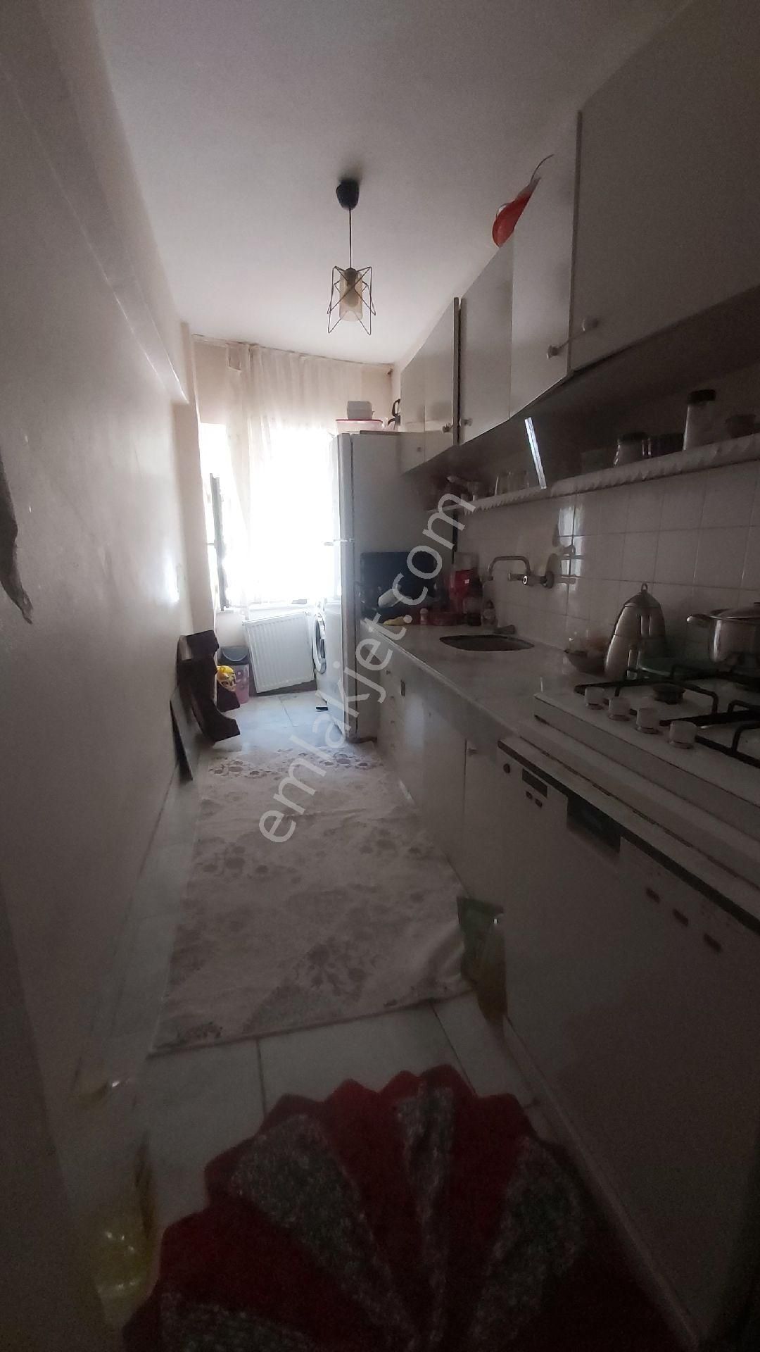 Yüksek Giriş Çarşı Merkezde Ev - Görsel 4