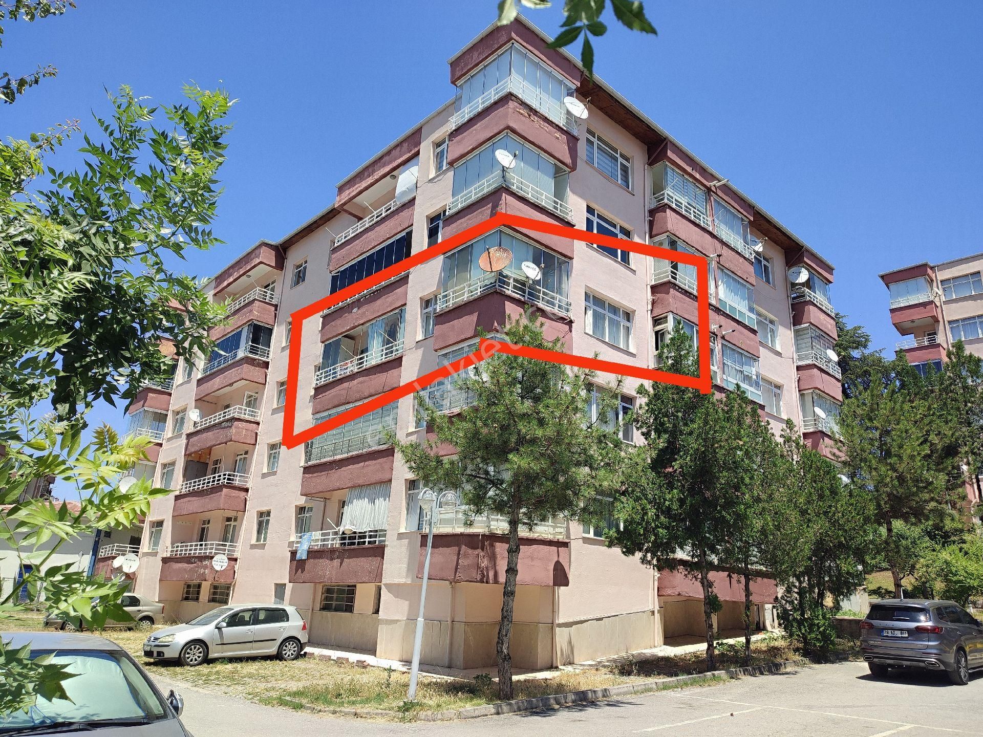 Batıkent Batı Sitesi 3+1 Ara Kat Satılık Daire