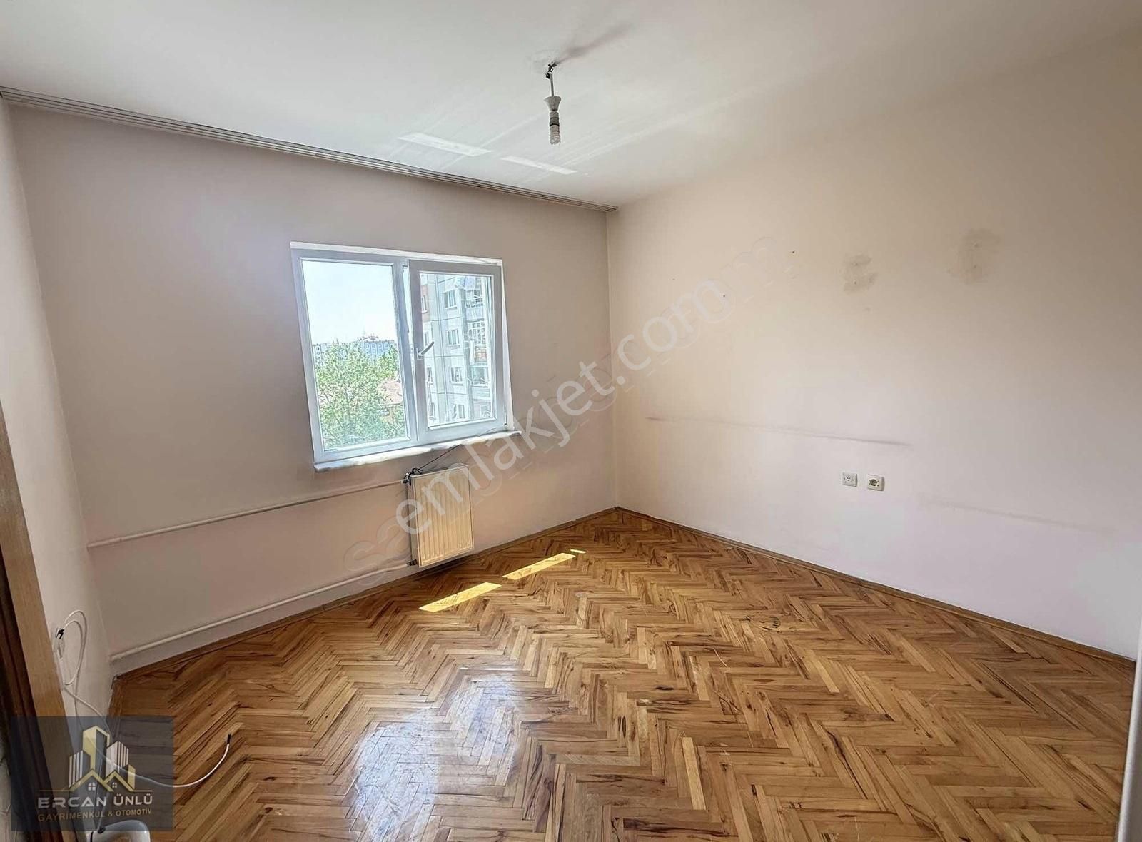 İldem Çarşısı Karşısı Güney Cephe İçerisi Yapılı İldem A Dairesi - Görsel 13