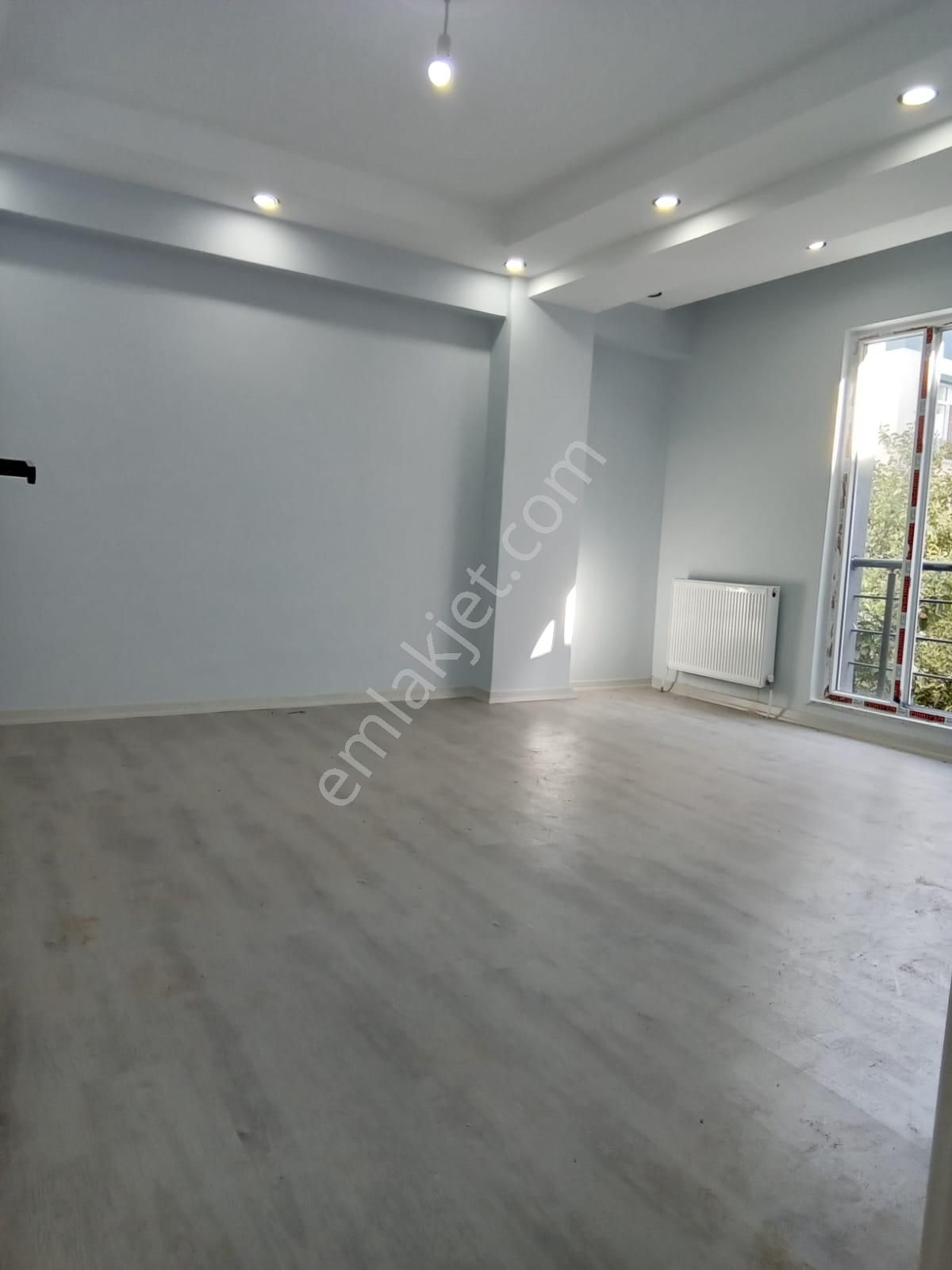 ### Sıfır Lüks Masrafsız Asarsörlü Balkonlu Ara Kat Daire 2+1 1,kat ####