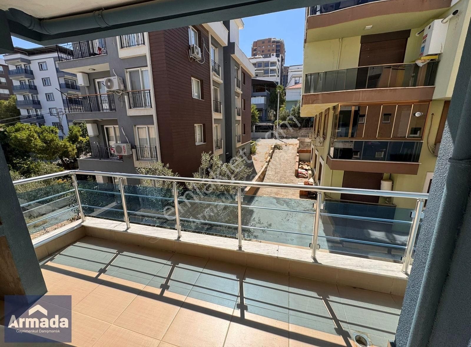 Ulukent Te Geniş Bakımlı Satılık 3+1 Daire