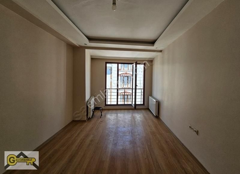 Esenyurt Süleymaniye Mh Çalışan Asansörlü Binada 2+1 Aydınlık Da