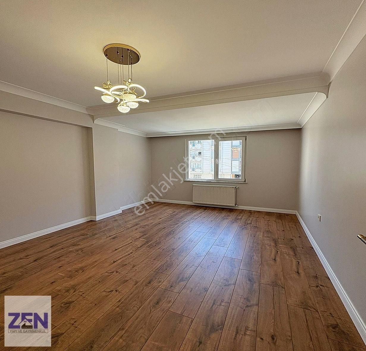 Zen Yapıdan Metrobüse Yakın Balkonlu 2+1 Satılık Ara Kat Daire ! - Görsel 4