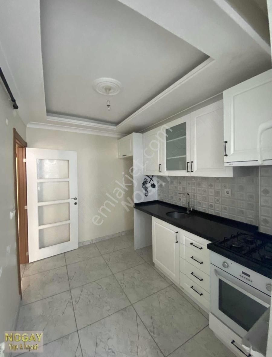 Metrobüse Yakın Satılık Daire 2+1 - Görsel 2