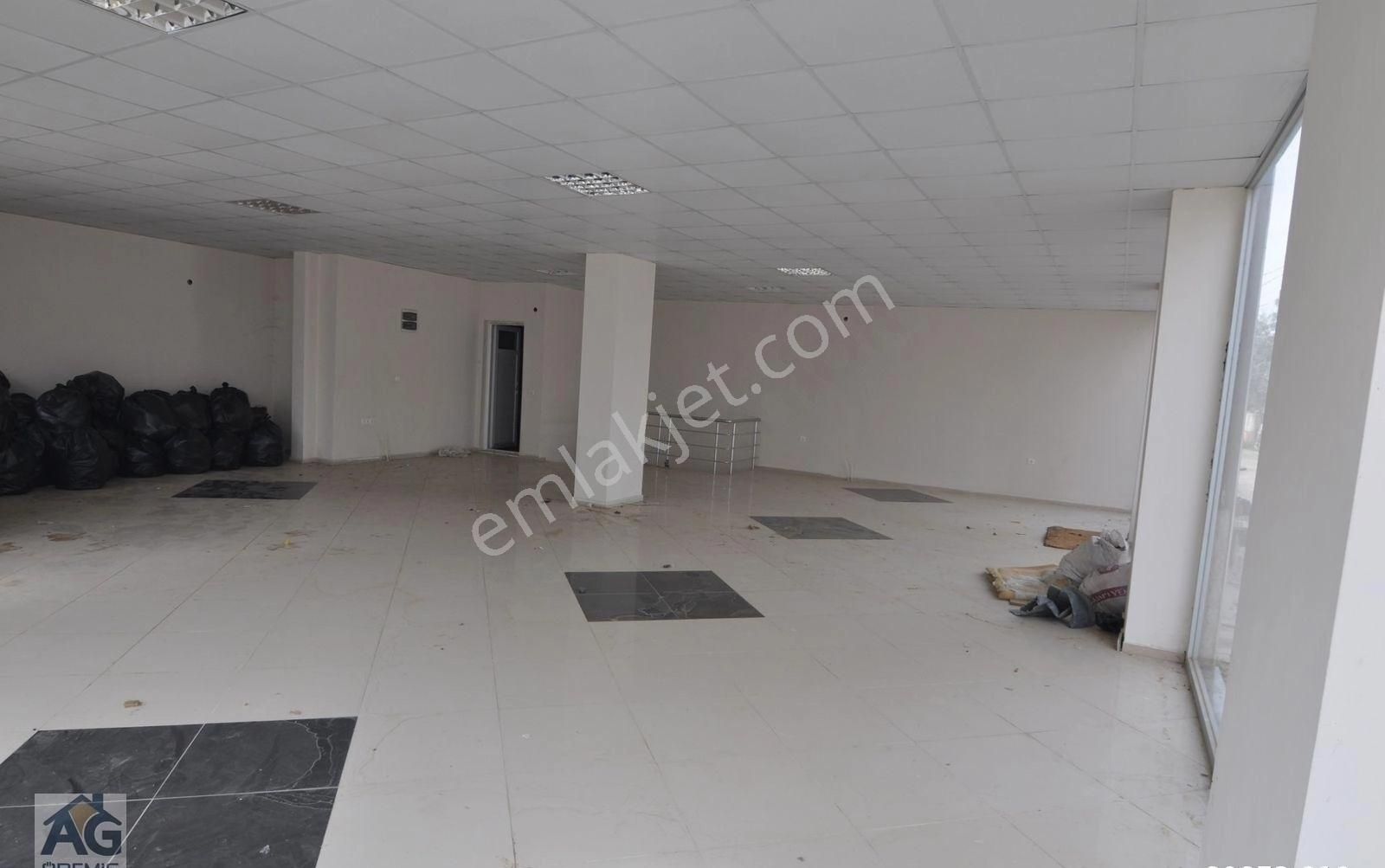 Ödemiş Gayrimenkulden Kiralık İş Yeri