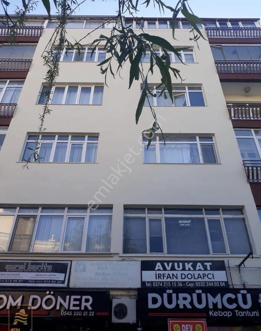Valiliğin Yanında Kiralık 3+1 Eşyalı Daire!