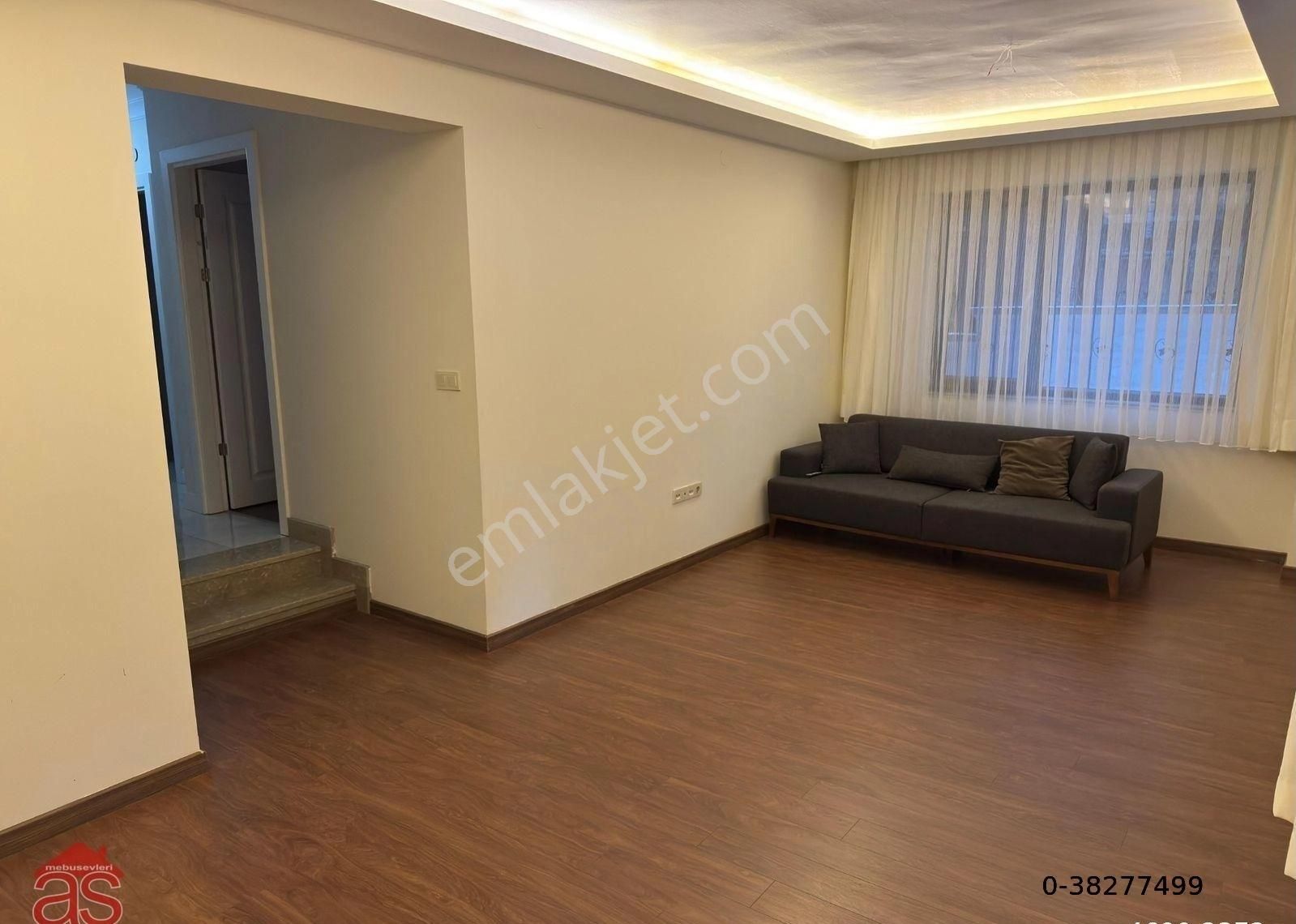 Mebusevlerinde 2+1 Ön Bahçe Katı Kombili K.otoparklı Yeni Binada Boş Teraslı