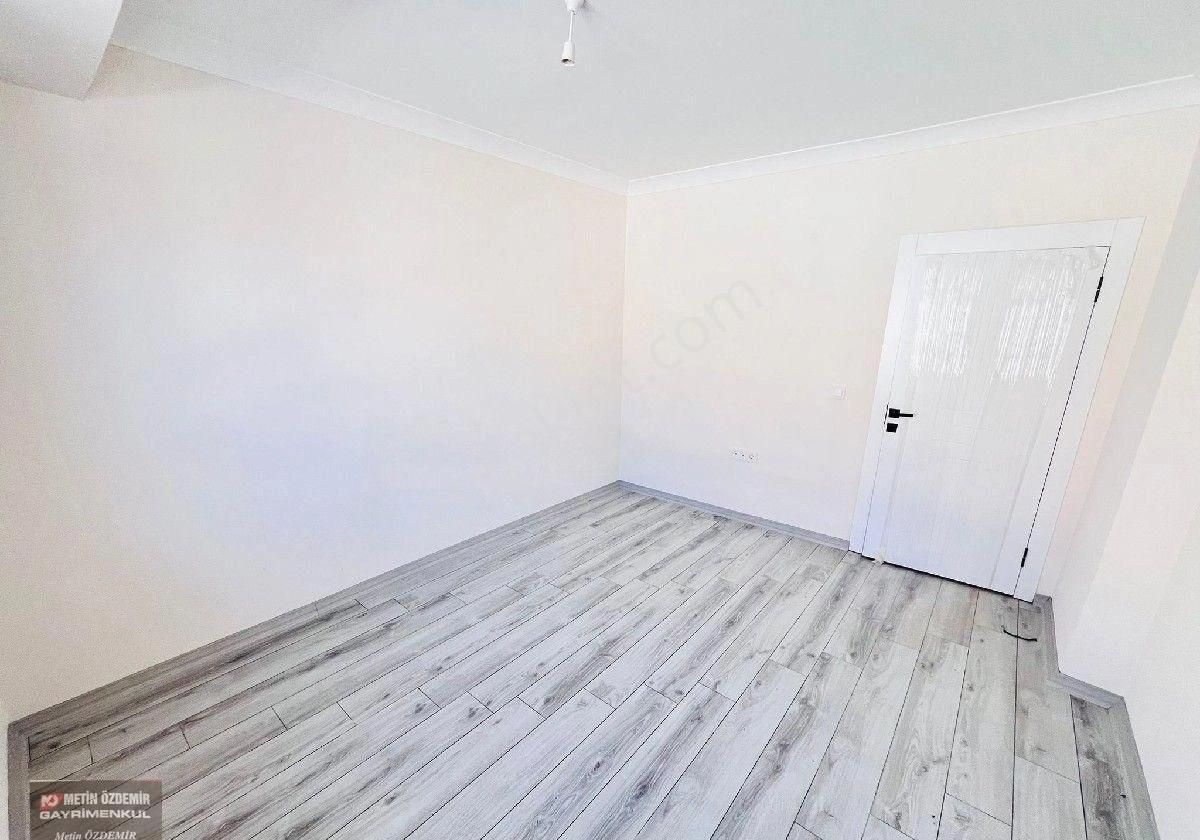 Sincan Yenikent 29 Ekim Mahallesinde Lüks Yapılı 3+1 Daire - Görsel 26