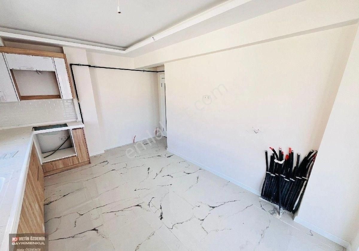 Sincan Yenikent 29 Ekim Mahallesinde Lüks Yapılı 3+1 Daire - Görsel 16