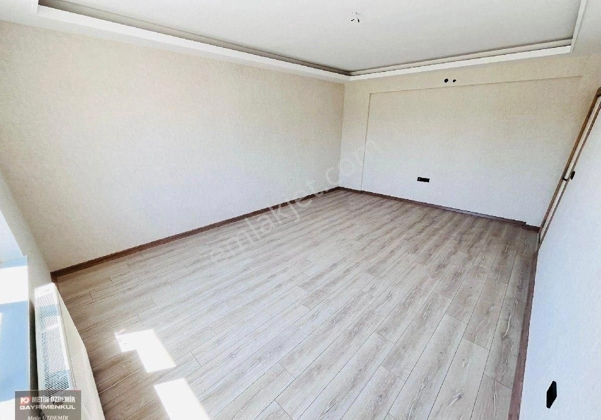 Sincan Yenikent Mustafa Kemalde Site İçerisinde 3+1 Uygun Daire - Görsel 5