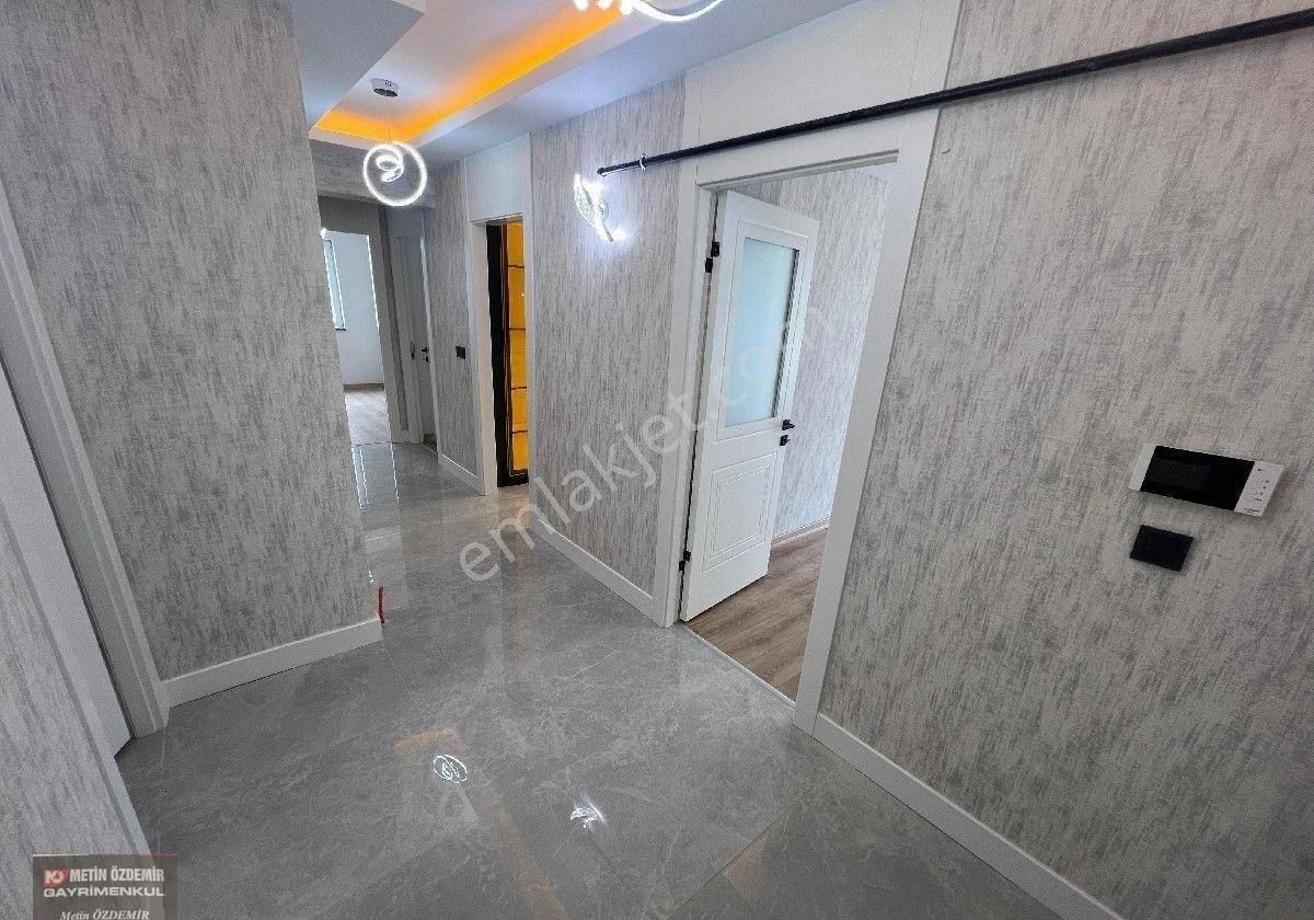 Sincan Yenikent Menderes Mahallesinde 3+1 Lüks Daireler - Görsel 16