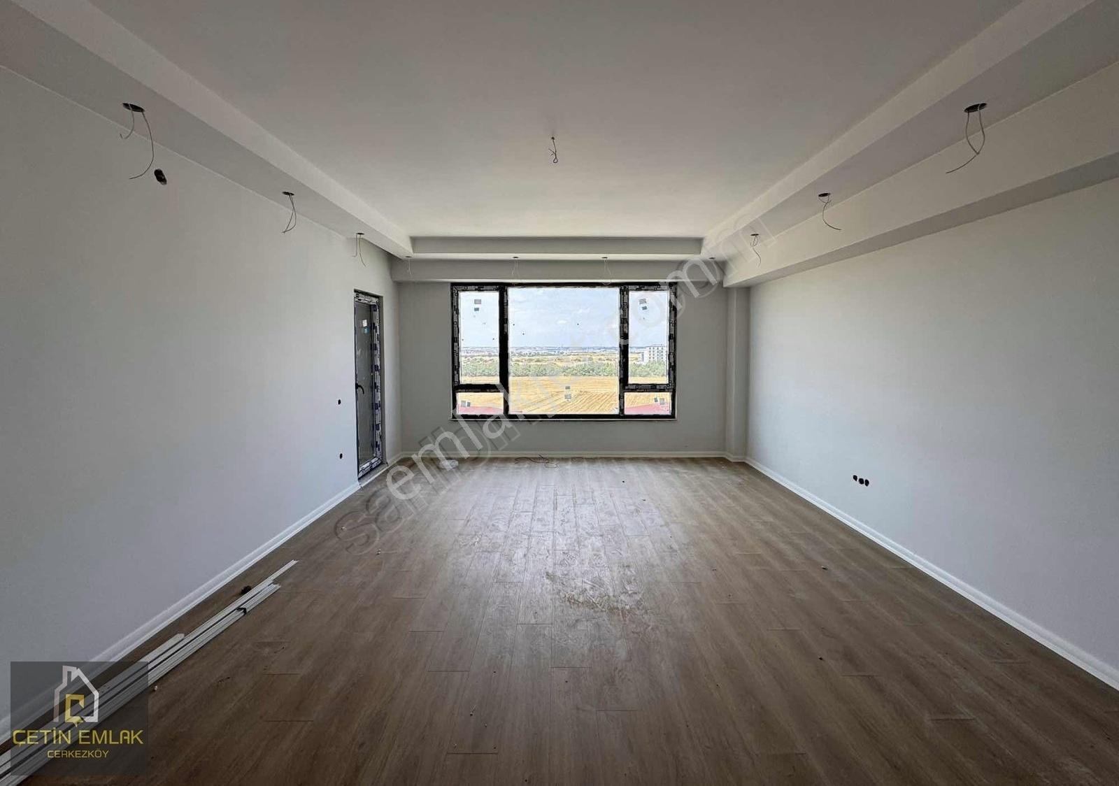 Çetin'den Tepe'de Lüx Site İçerisinde 150m² 3+1 Fırsat Dairee - Görsel 8