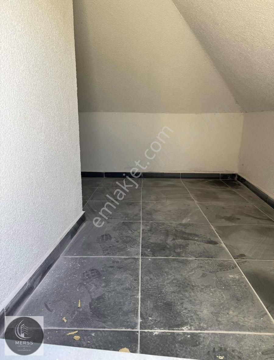 Sultanbeyli Mımar Sınan'da 3+1 Üst Dubleks Satılıktır - Görsel 10