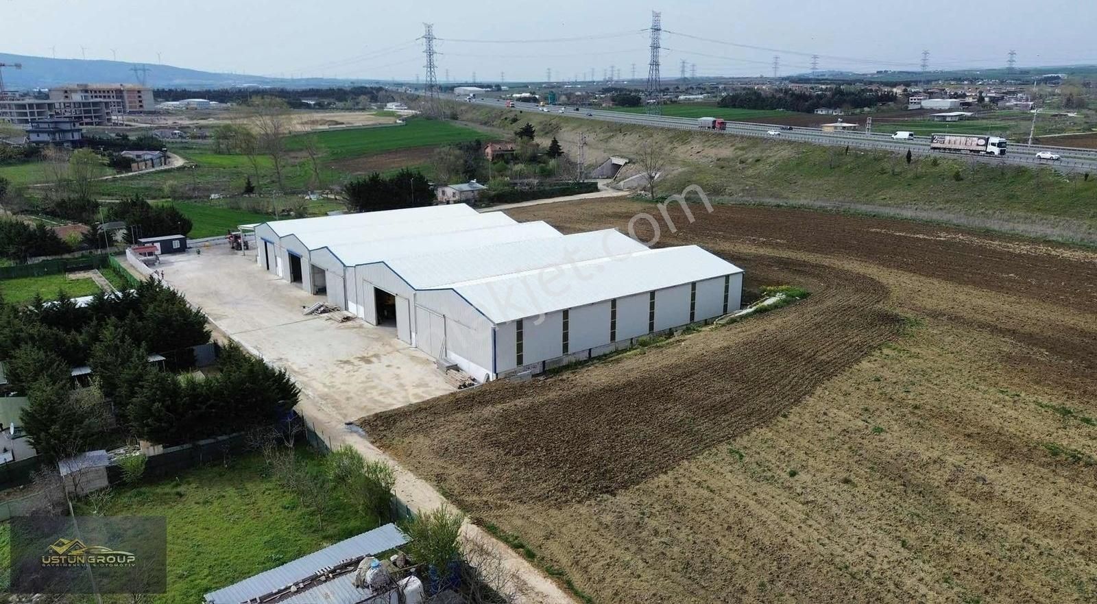 Çatalca İzzettin 430 M2 Kapalı 200 M2 Açık Kiralık Depo