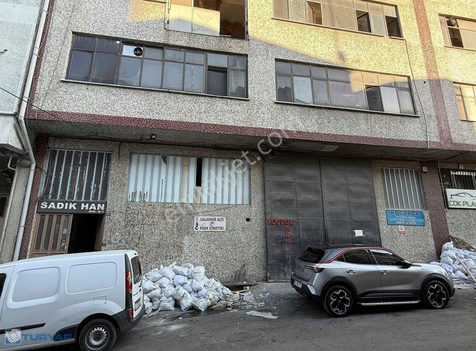 Kiralık 1100m2 Zemin+bodrum Kat H:5 Metre