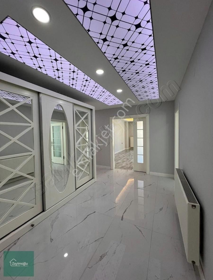 Atakum Nişantaşı Cad Yakın Cam Balkonlu 4+1 Satılık Daire