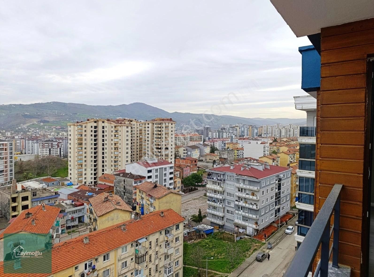 Asri Çarşamba Pazarına Yakın Satılık 2+1 Daire