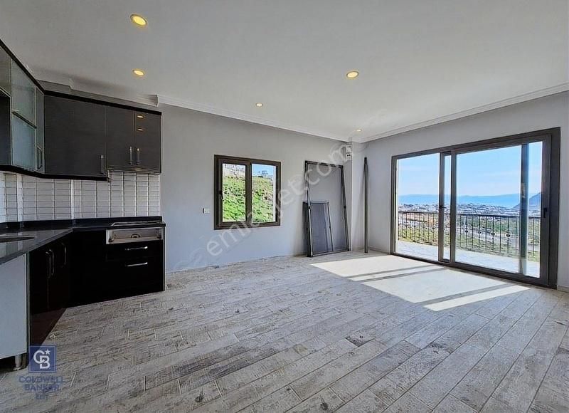 Akyarlar'da Satılık Fırsat Daire - Görsel 10