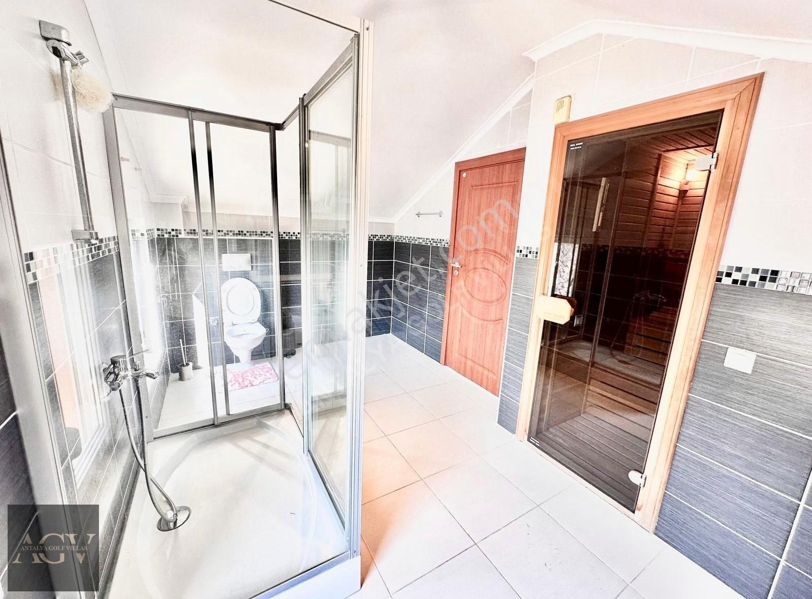 Belek Merkez'de Satılık Ortak Havuzlu 4+1 Eşyalı Villa - Görsel 13