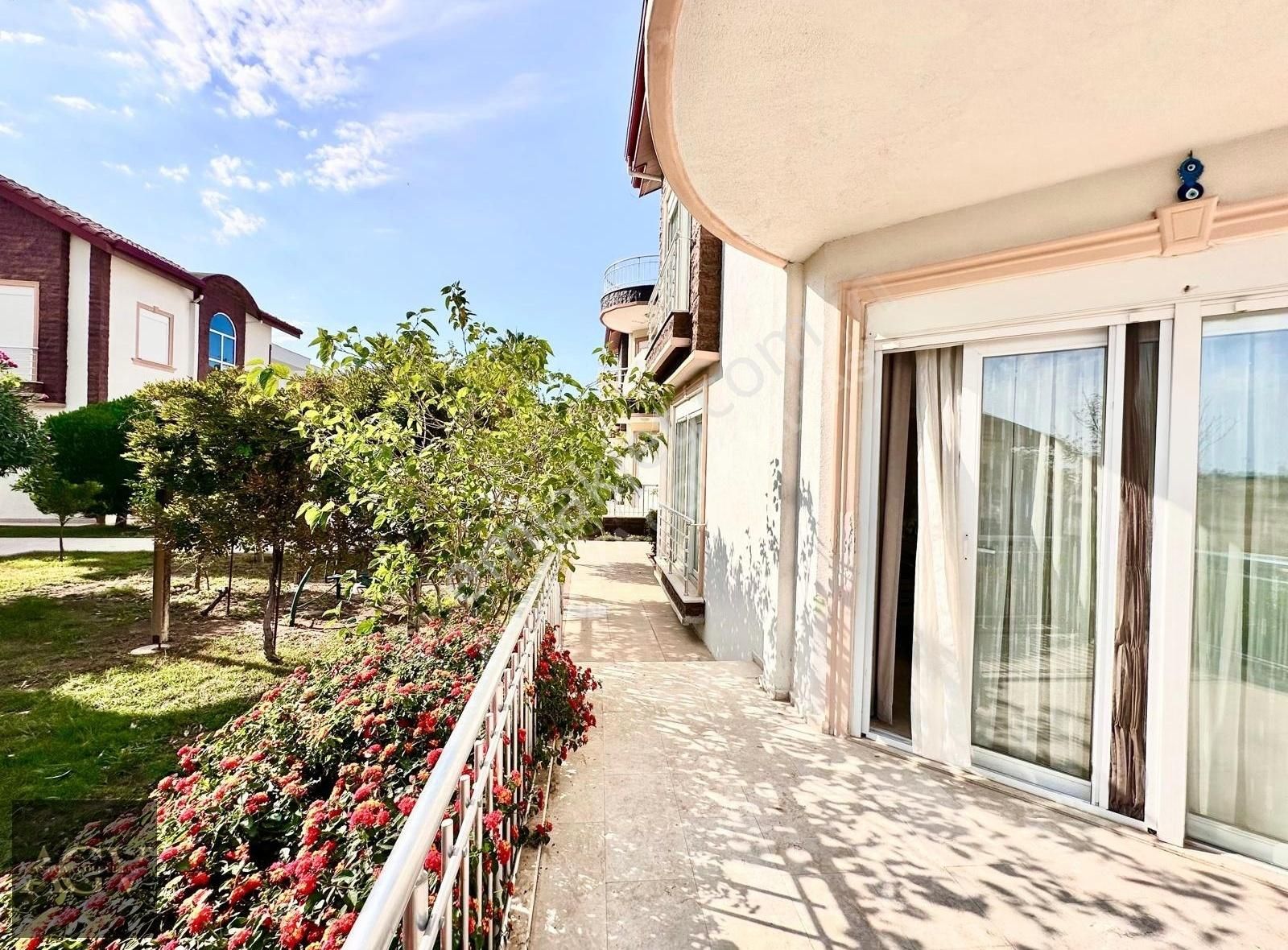 Belek Merkez'de Satılık Ortak Havuzlu 4+1 Eşyalı Villa - Görsel 19