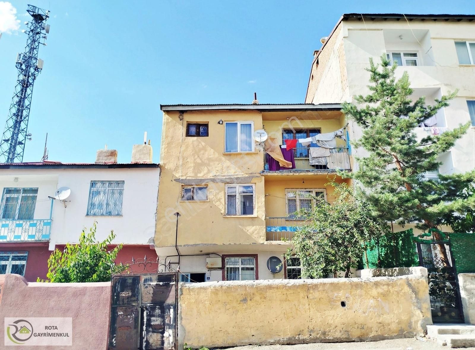 Rota Gm'den Yunusemrede Satılık 2+1 Daire