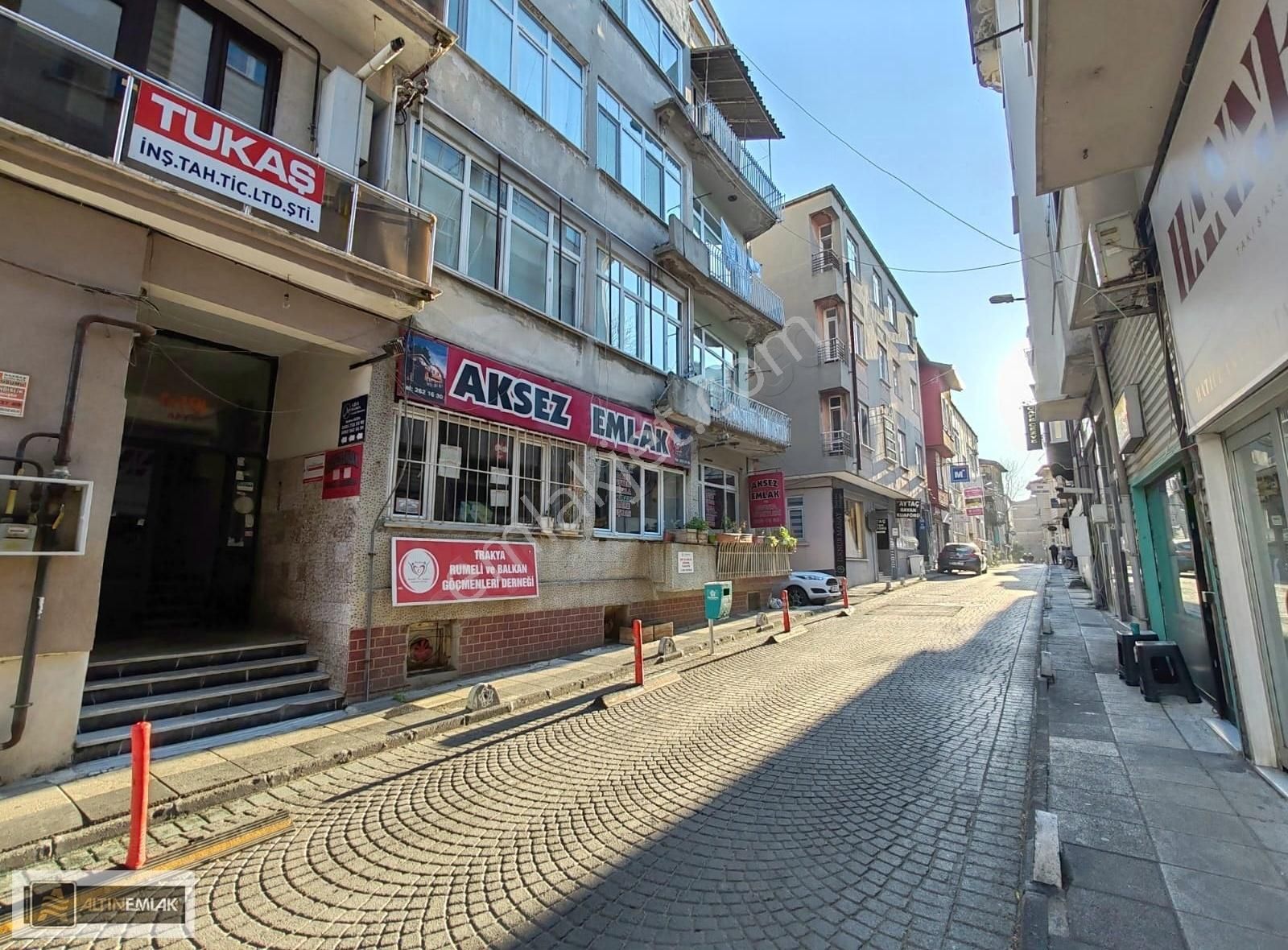 Tekirdağ Süleymanpaşa Çarşı Merkezinde Satılık 3+1 Fırsat Daire