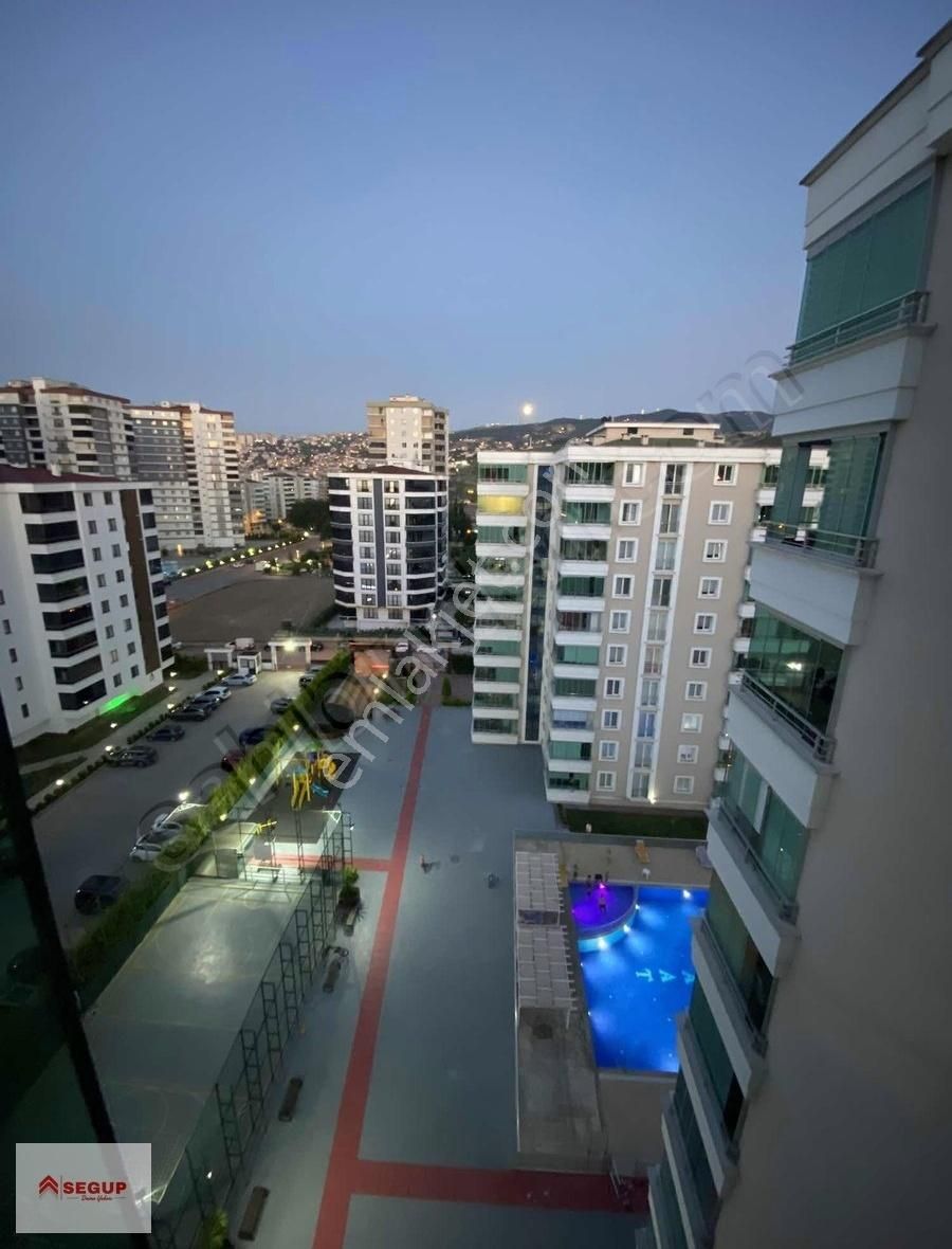 Segup'tan Derebahçe Kale Prestij Evlerinde 4+1 Satılık Daire
