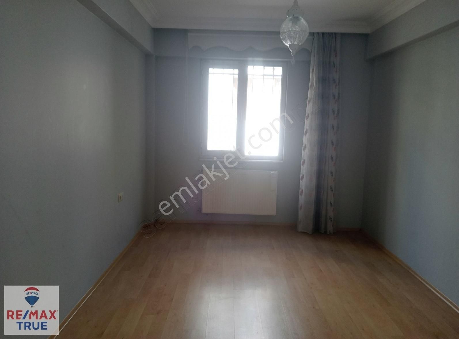 Derince Dumlupınar Mahallesinde 3+1 Kiralık Daire