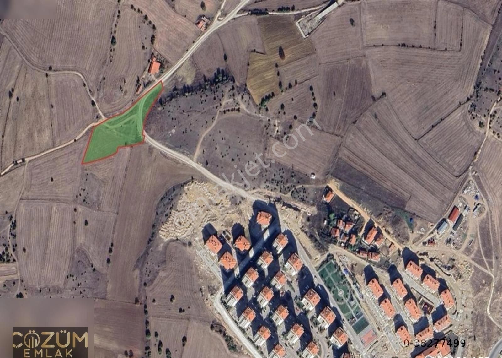 Bozüyük Yeni Toki Arkasında İmar Sınırında Yatırımlık Tarla