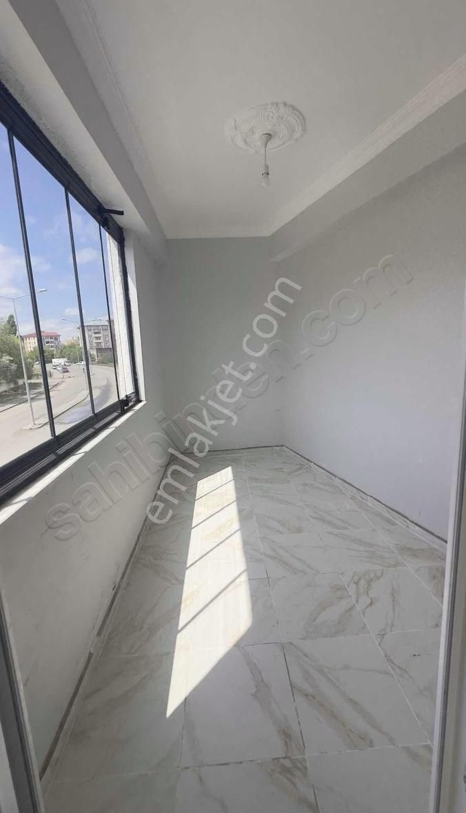 Bulut Gayrımenkul'den Full Sıfır Eşyalı 1+1 Kiralık