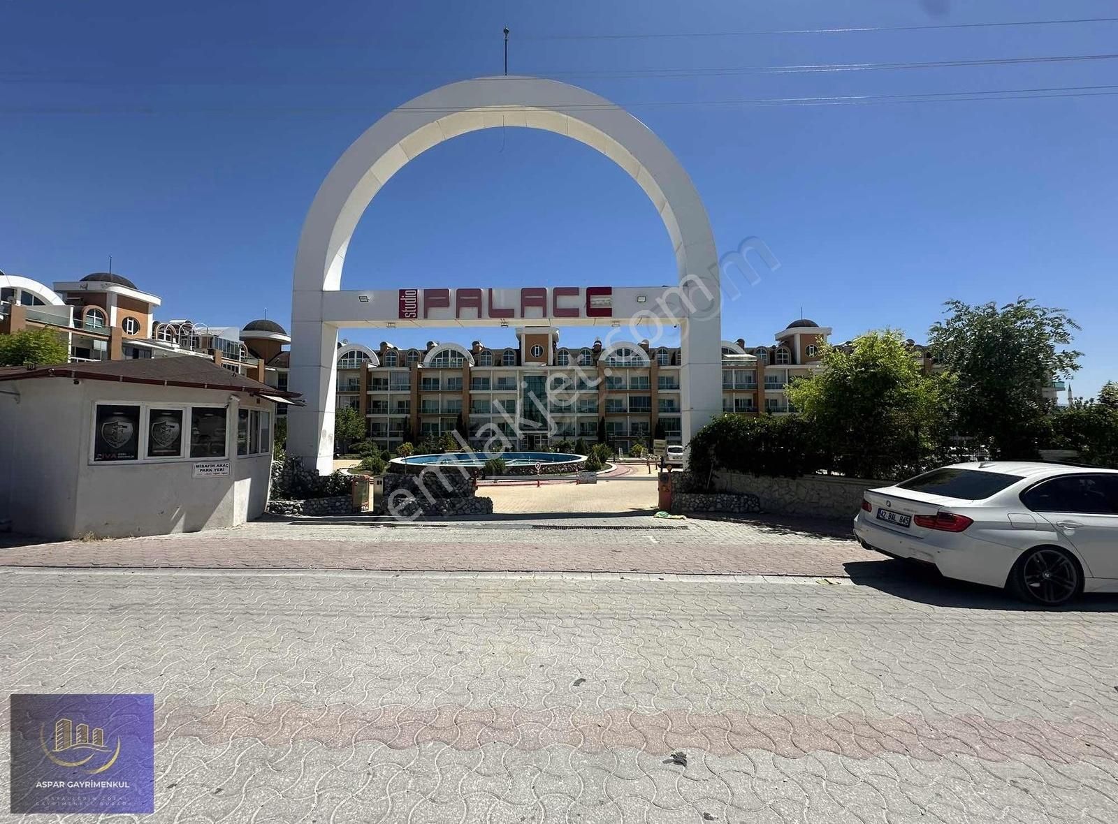 Stüdyo Palacede Lüks Eşyalı Güvenlikli Kiralık 1+1 Daire