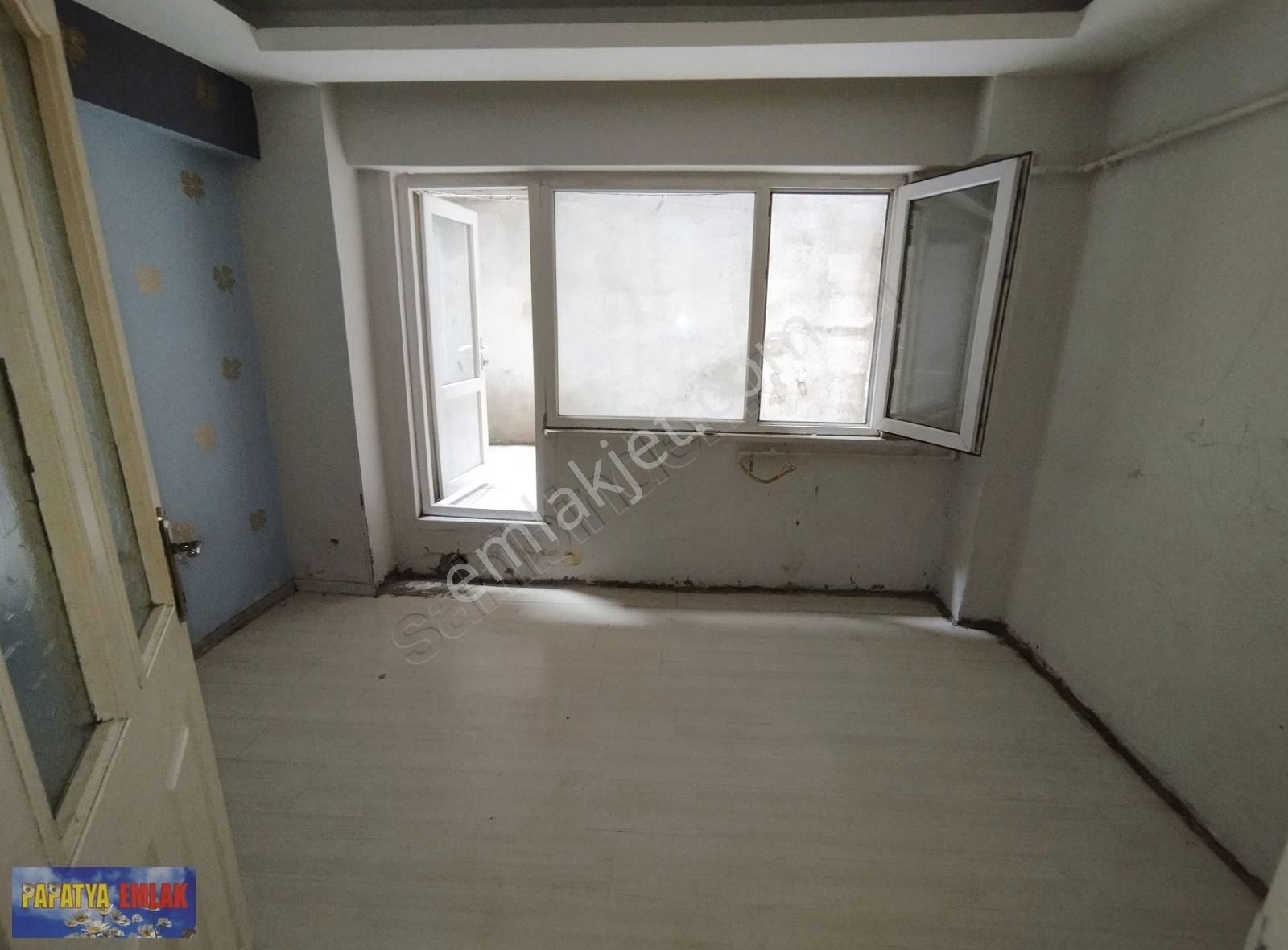 Papatya Emlak,tan M.akif Mah Kiralık 1+1 Daire