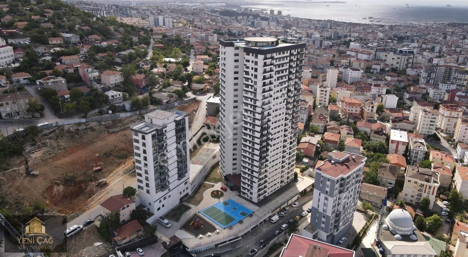 Hill Kartal Satış Ofisinden 22.katta 77 M2 2+1 Satılık Daire