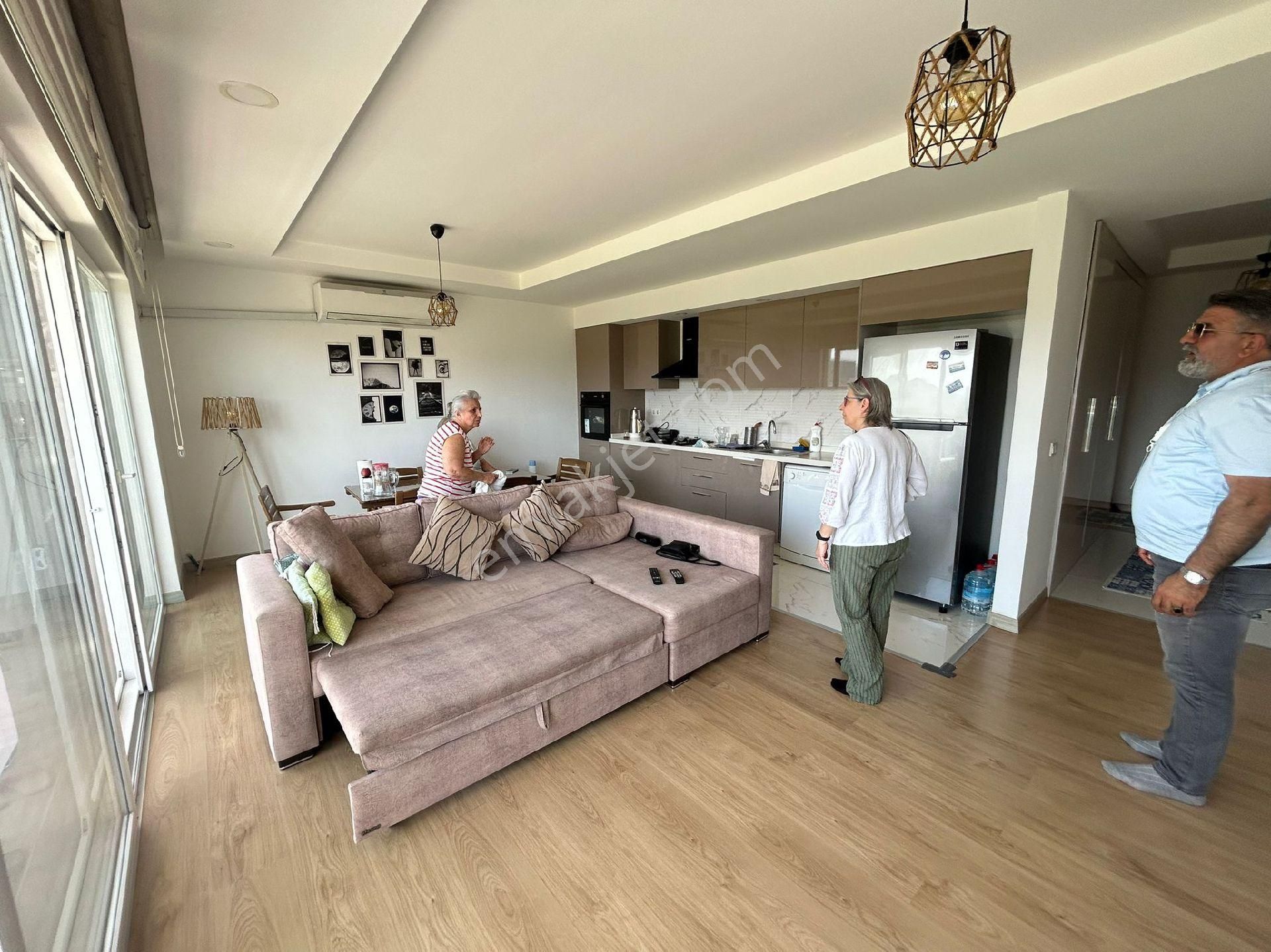 Yükseķ Kredili Ebeveyn Banyolu Gömme Dolaplı Ara Kat Daire - Görsel 13