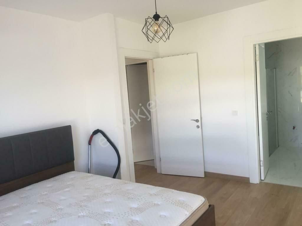 Yükseķ Kredili Ebeveyn Banyolu Gömme Dolaplı Ara Kat Daire - Görsel 20