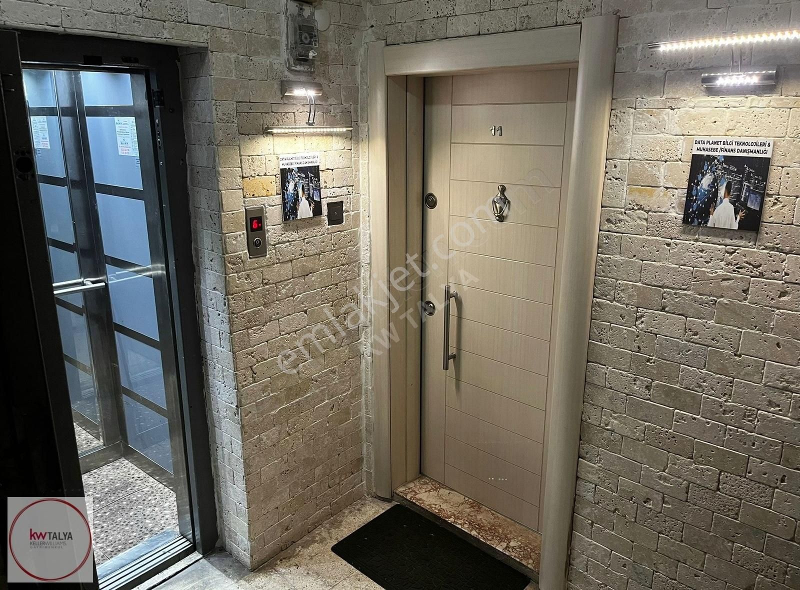 Antalya Muratpaşa 100.yıl Cadde Üzeri Kiralık