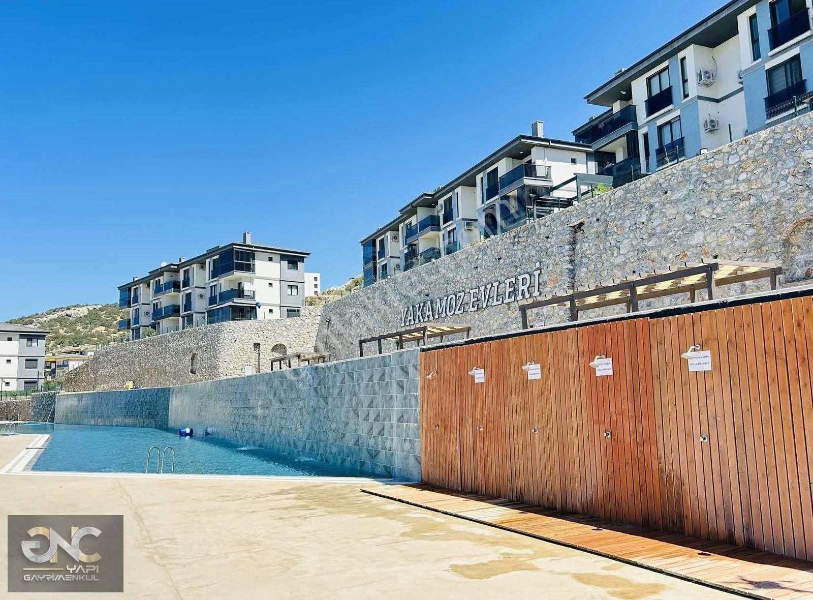 Havuzlu Özel Sitede Deniz Manzaralı Eşyalı 2+1 Daire - Görsel 14