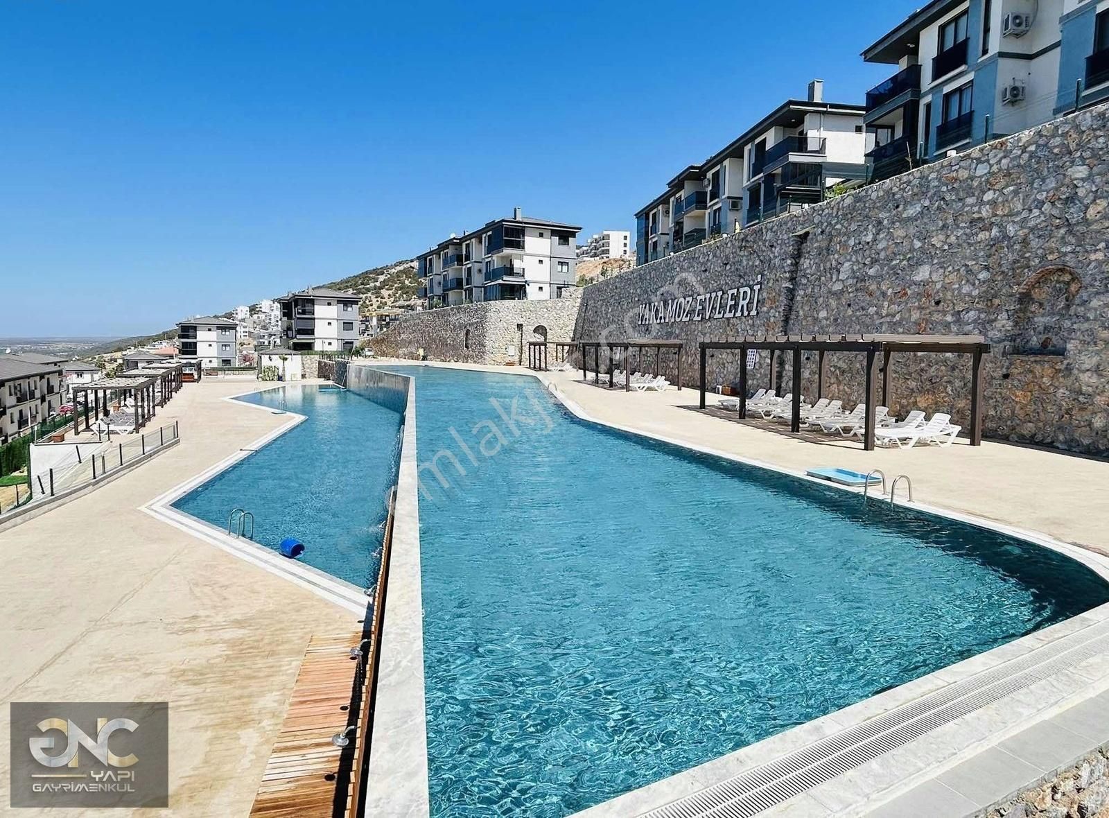 Havuzlu Özel Sitede Deniz Manzaralı Eşyalı 2+1 Daire - Görsel 9