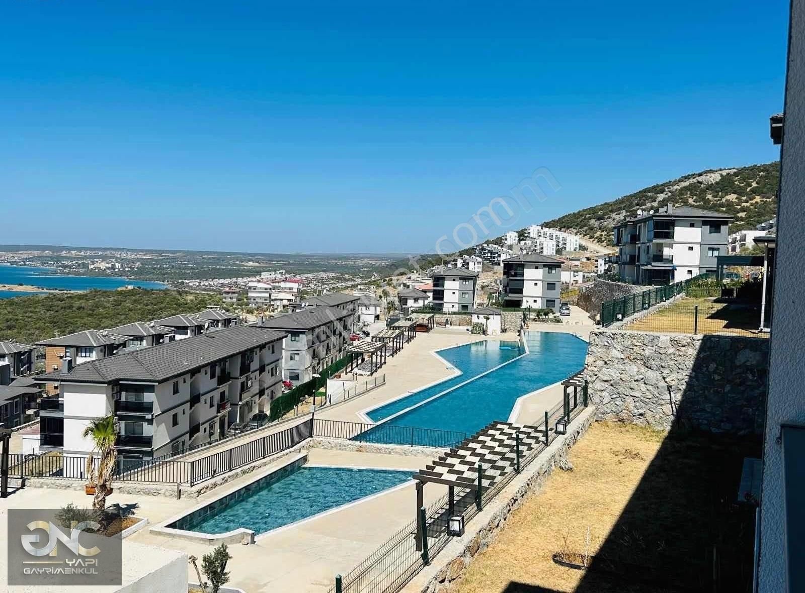 Havuzlu Özel Sitede Deniz Manzaralı Eşyalı 2+1 Daire - Görsel 23