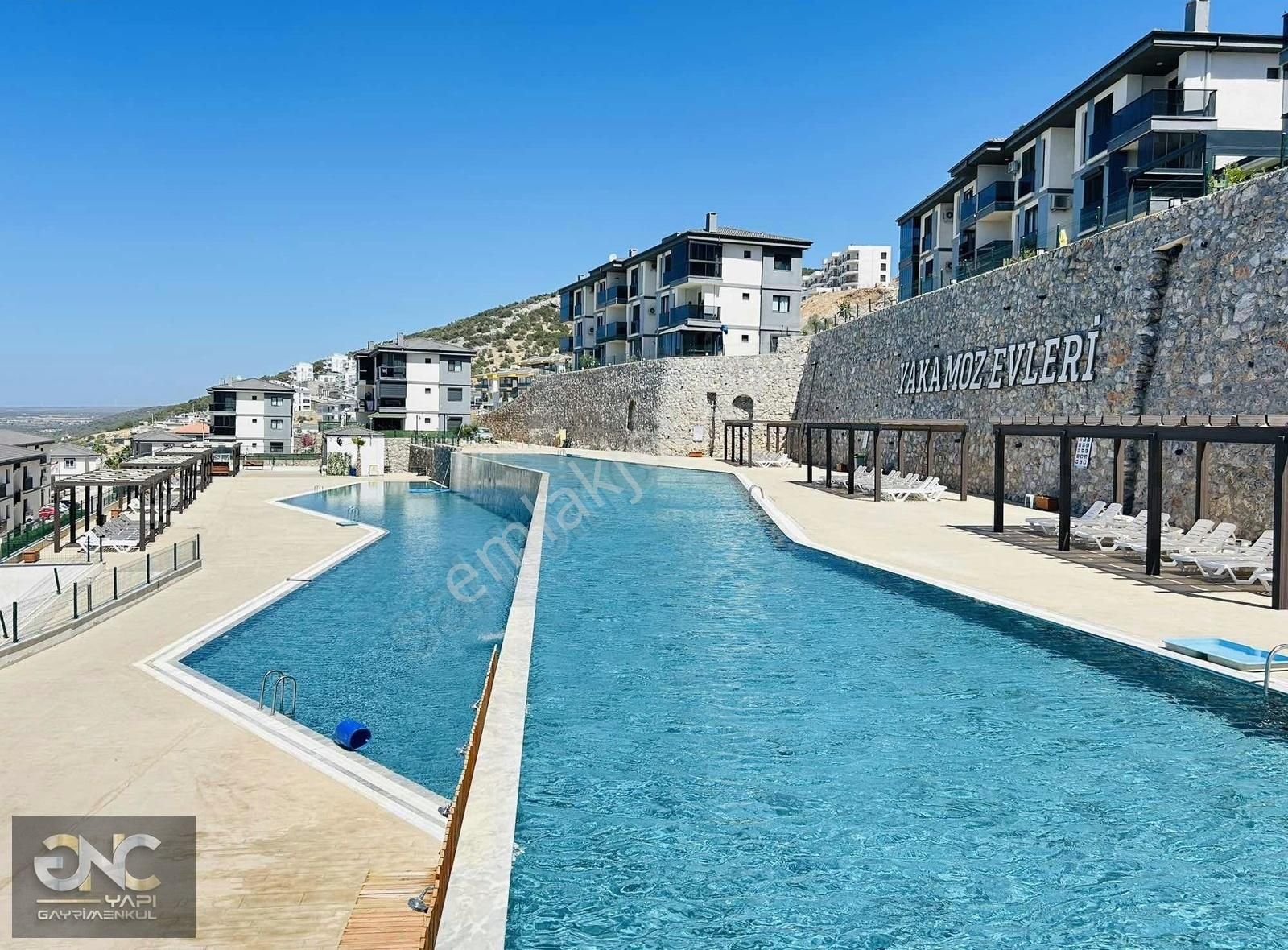 Havuzlu Özel Sitede Deniz Manzaralı Eşyalı 2+1 Daire - Görsel 18