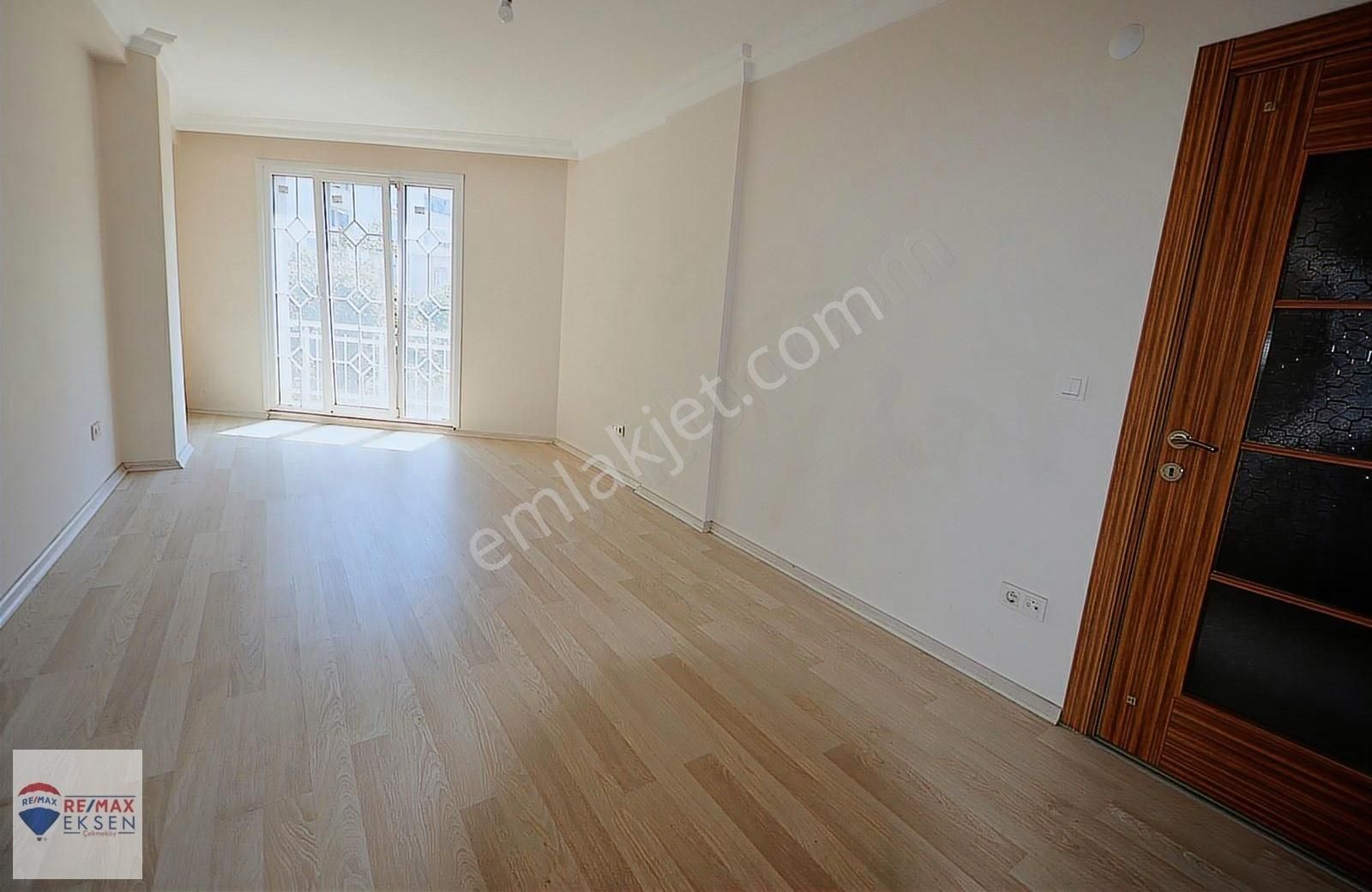 Ümraniye Esenkent Mah 2+1 Satılık Daire İlk Oturan Siz Olun