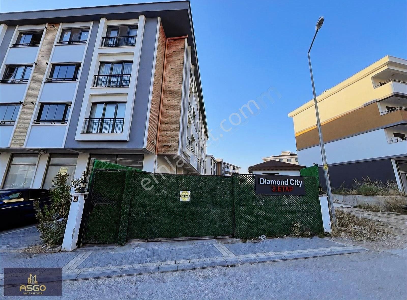 Asgo Dan Diamond City'de Sıfır 2+1 Satılık Daire