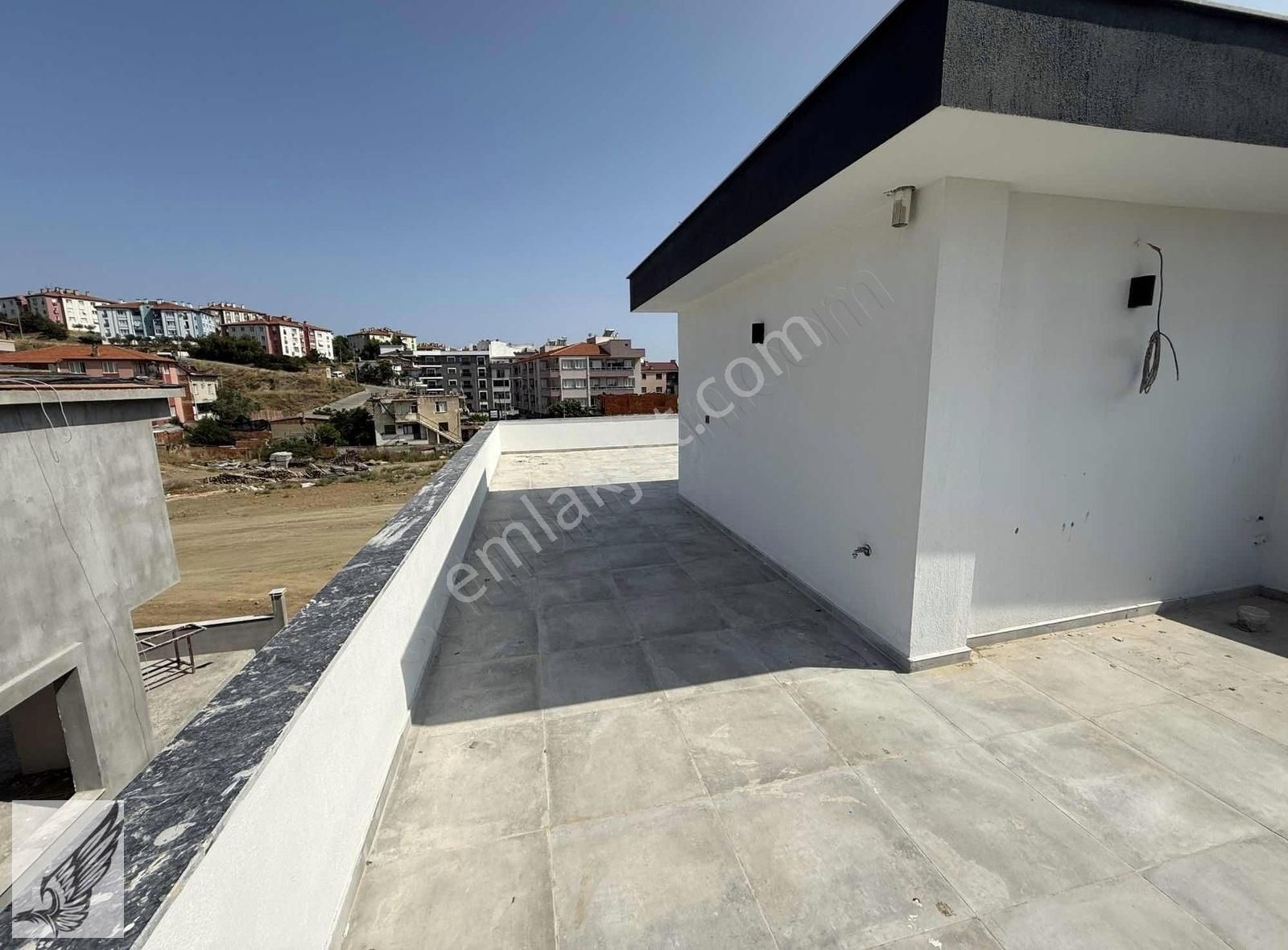 Müstakil Girişli Ebeveyn Banyolu Doğa Manzaralı 3+1 Villa - Görsel 33